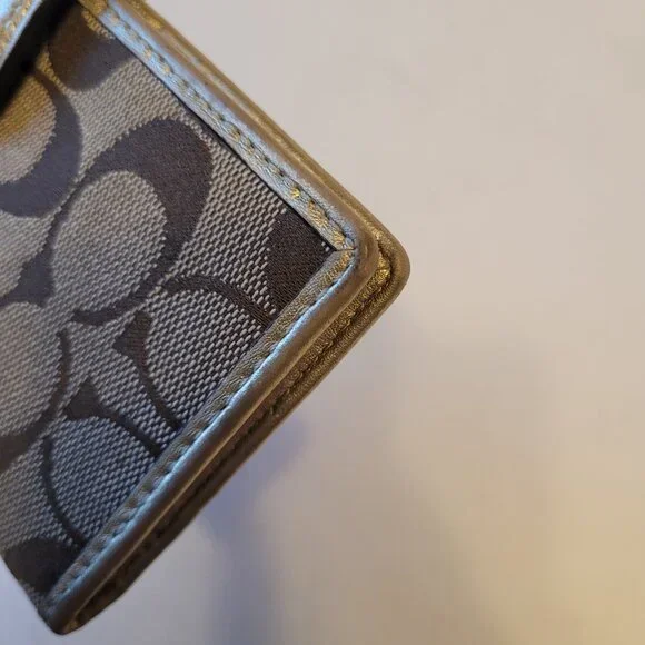 COACH Laura Signature Secret Admirer Tote with Wallet - Picture 15 of 15